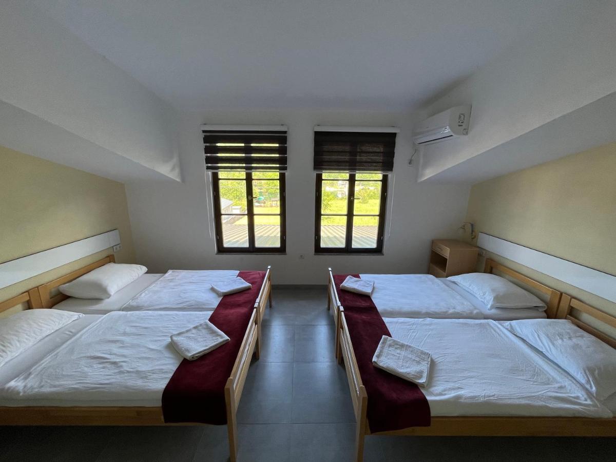 Rooms And Apartments Neron Bihac Lohovo Luaran gambar
