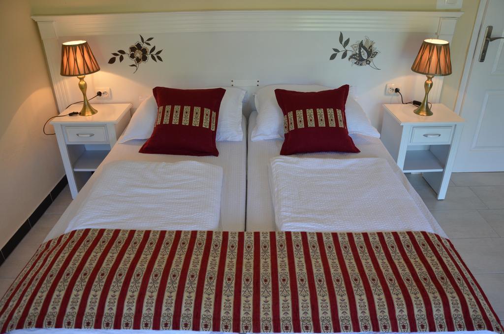 Rooms And Apartments Neron Bihac Lohovo Luaran gambar